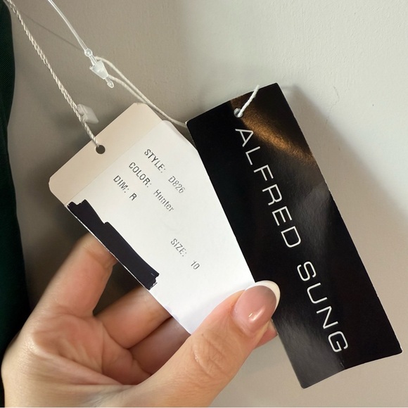 Alfred Sung D826‎ Square Neck Twill Satin Gown Hunter Green 10 - Picture 3 of 8